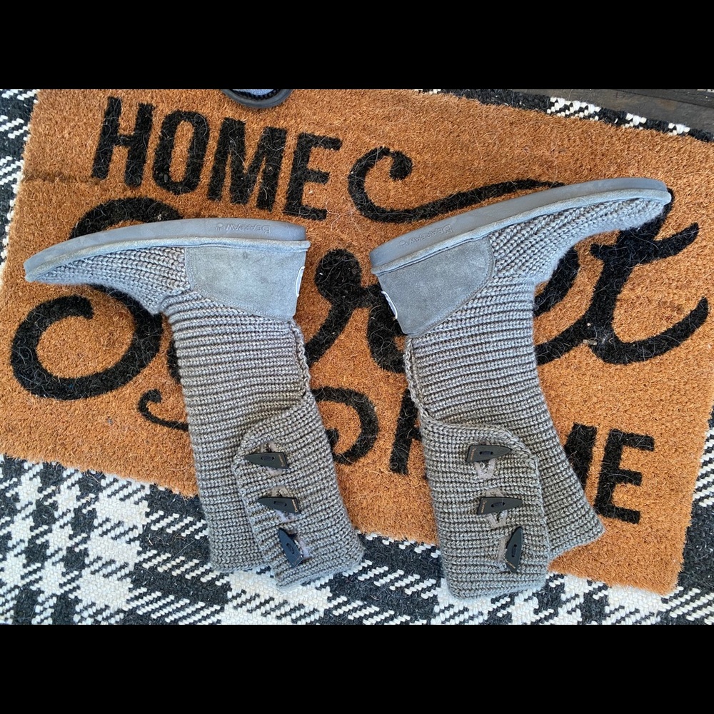 Bearpaw women’s knit boots